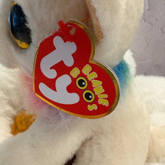 Chewey TY Beanie Boos Chihuahua 2021 Plush Stuffie Dog (SKU: 246TO) - Picture 6 of 12